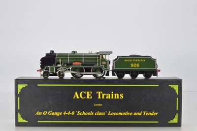 Lot 619 - Ace Trains, Issue O Gauge E/10, 4-4-0 'Schools Class', Maunsell lined olive green 'Repton' No 926