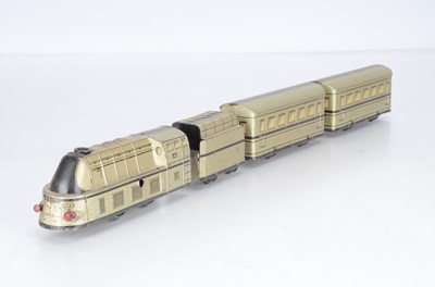 Lot 720 - Kraus O Gauge Locomotive and Tender with 2 x coaches