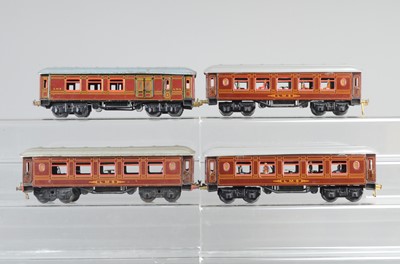 Lot 786 - Bing O Gauge Saloon dining Coaches and Brake coach in LMS maroon (4)