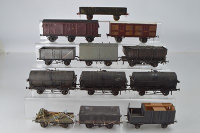 Lot 885 - Kit /Scratch built O gauge rolling stock (12)