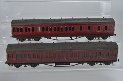 Lot 905 - Kit / Commercial built,  MK1 Suburban O Gauge all 3rd Brake E25074M and all third E11256M (2)