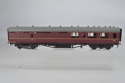 Lot 907 - CRT professionally built and painted O gauge LNER / BR Corridor Composite Brake, lined maroon, E152E