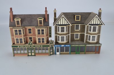 Lot 950 - 0 Gauge scratchbuilt finescale Low relief row of three Victorian style shops with accommodation above and Low relief Public House (2)
