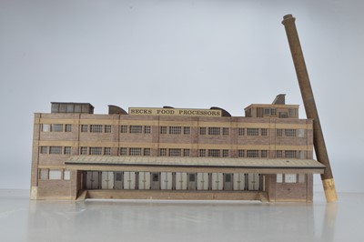Lot 952 - 0 Gauge scratchbuilt finescale very large brick 1920's style 2-storey Factory Building with loading platform