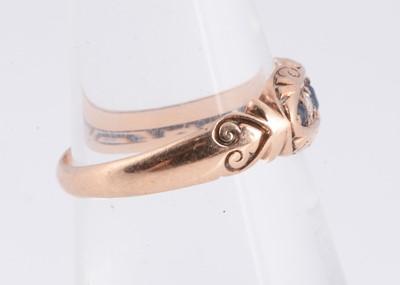 Lot 10 - A 9ct gold sapphire & diamond five stone ring