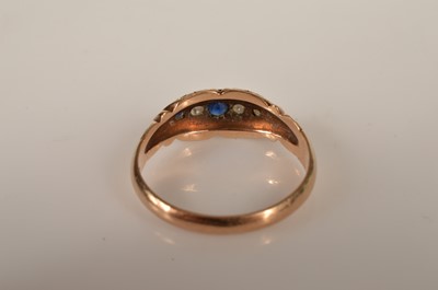 Lot 10 - A 9ct gold sapphire & diamond five stone ring