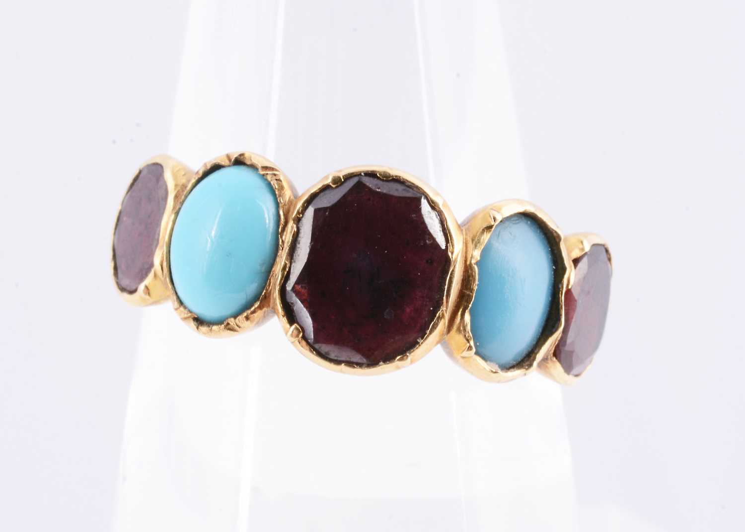 Lot 76 - An Georgian garnet & turquoise five stone ring