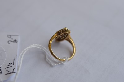 Lot 93 - An 18ct diamond set dress ring