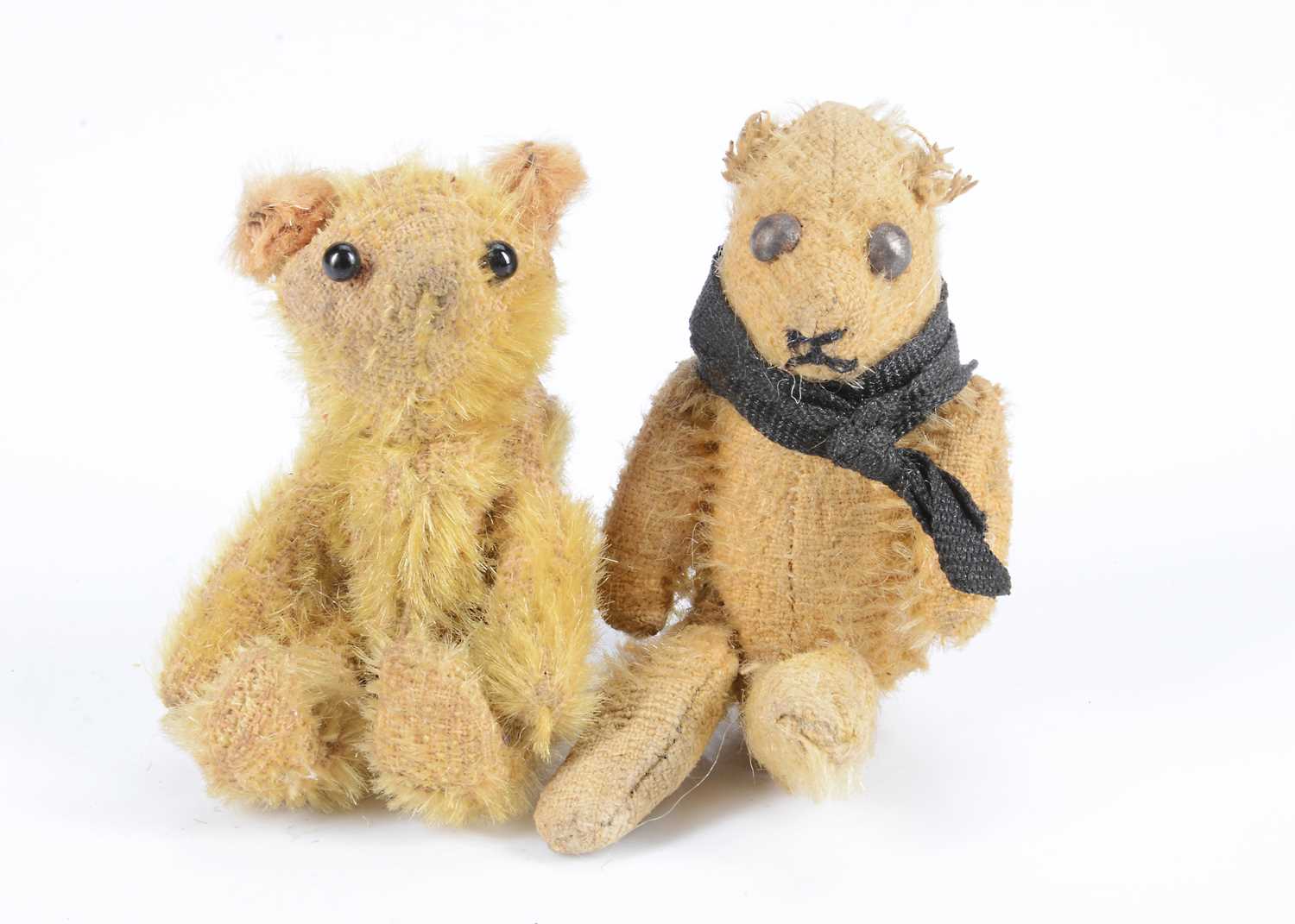 Lot 1 - A Farnell WWI ‘soldier’ teddy bear