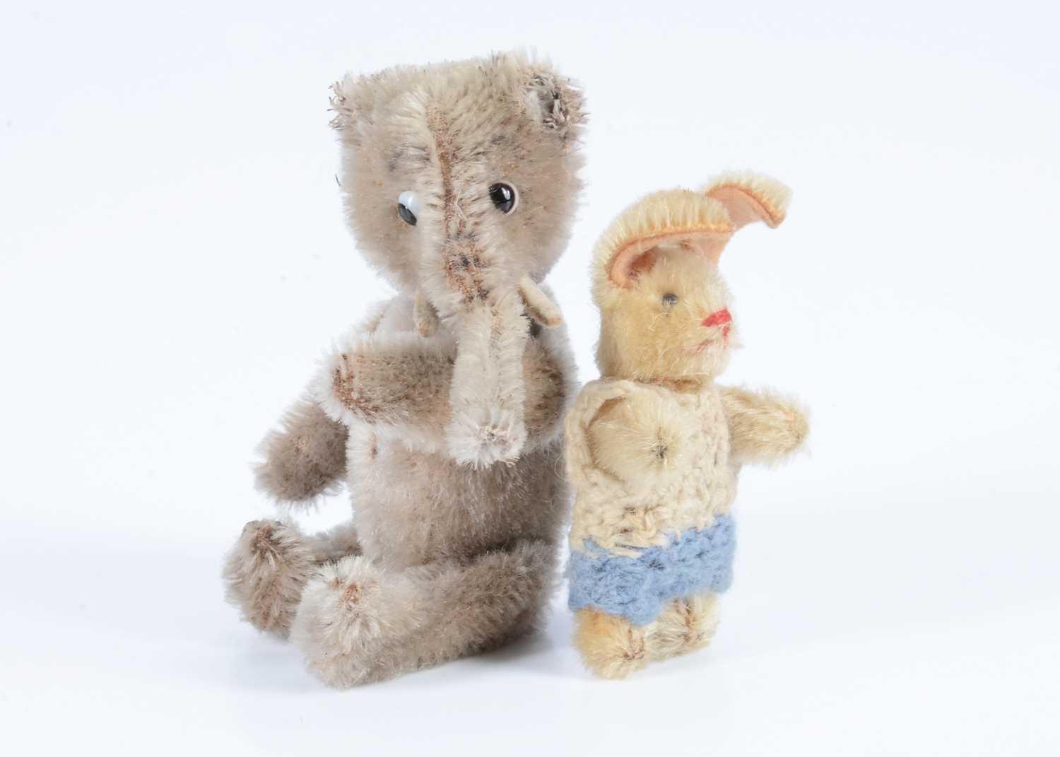 Lot 76 - Two post-war Schuco miniature animals