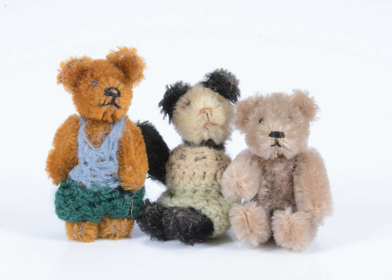 Lot 77 - Three post-war Schuco miniature teddy bears