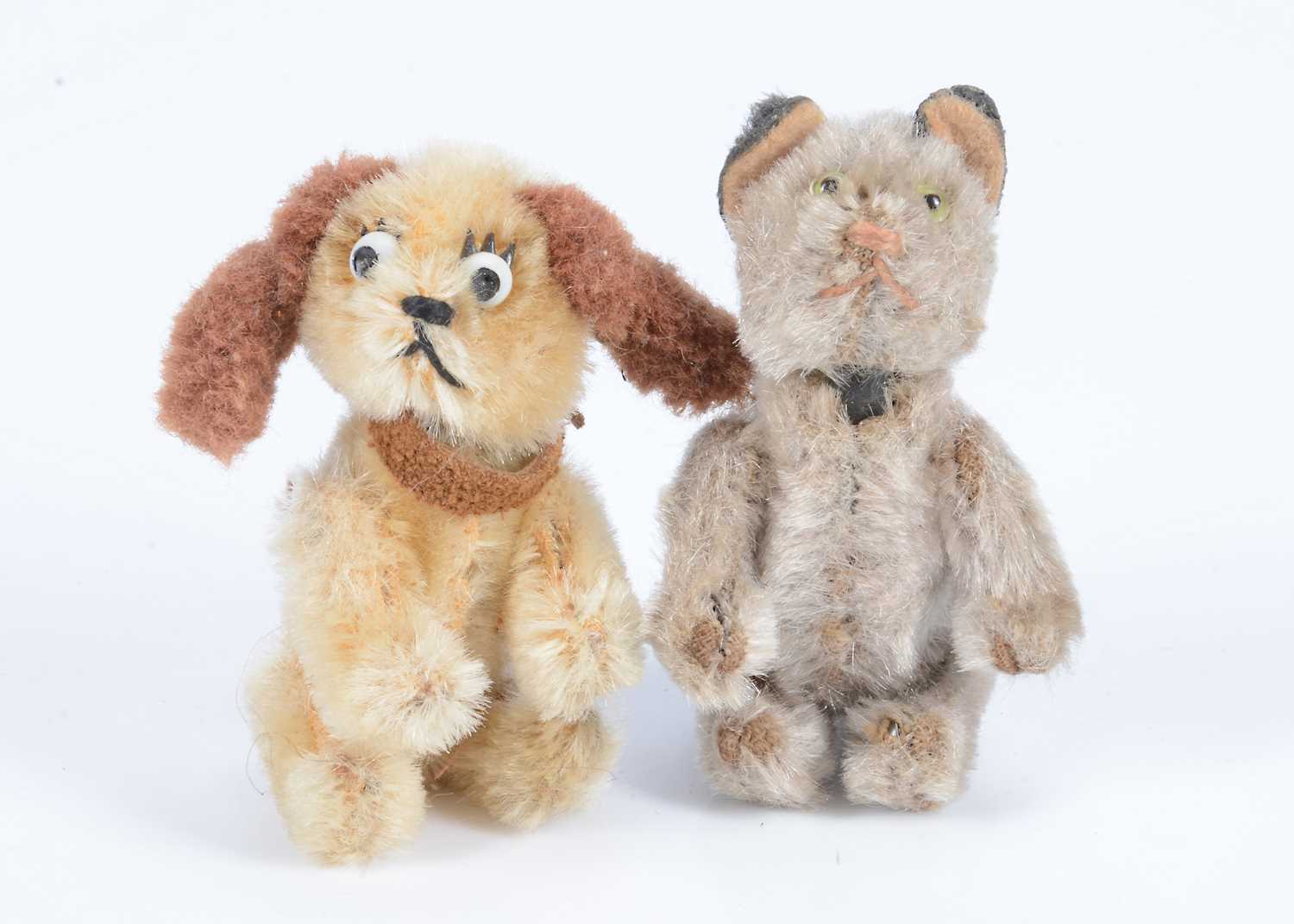 Lot 78 - Two post-war Schuco miniature  animals