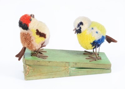 Lot 90 - A Steiff Chirp Couple squeak toy, 1930s