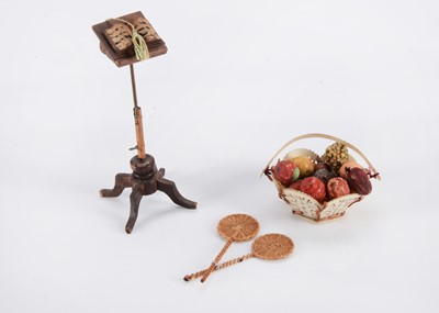 Lot 185 - An 19th century bone dolls’ house basket