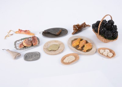 Lot 214 - 19th century dolls’ house food