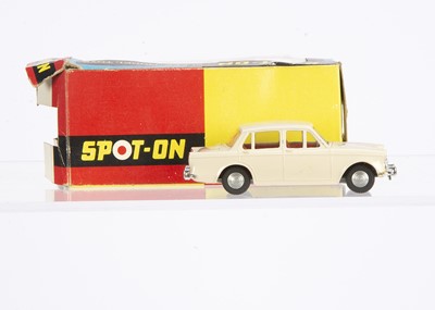 Lot 94 - A Tri-ang Spot-On No.287 Hillman Minx De-Luxe