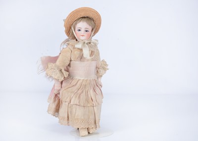 Lot 295 - A rare Simon & Halbig 905 swivel should head child doll