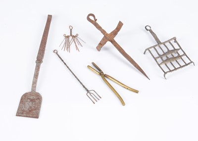 Lot 472 - Early dolls’ house kitchen equipment