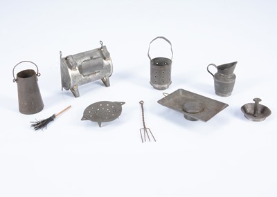 Lot 473 - Early English tinplate dolls’ house kitchen equipment