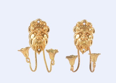 Lot 488 - A pair of late 19th century German gilt metal dolls’ house wall sconces