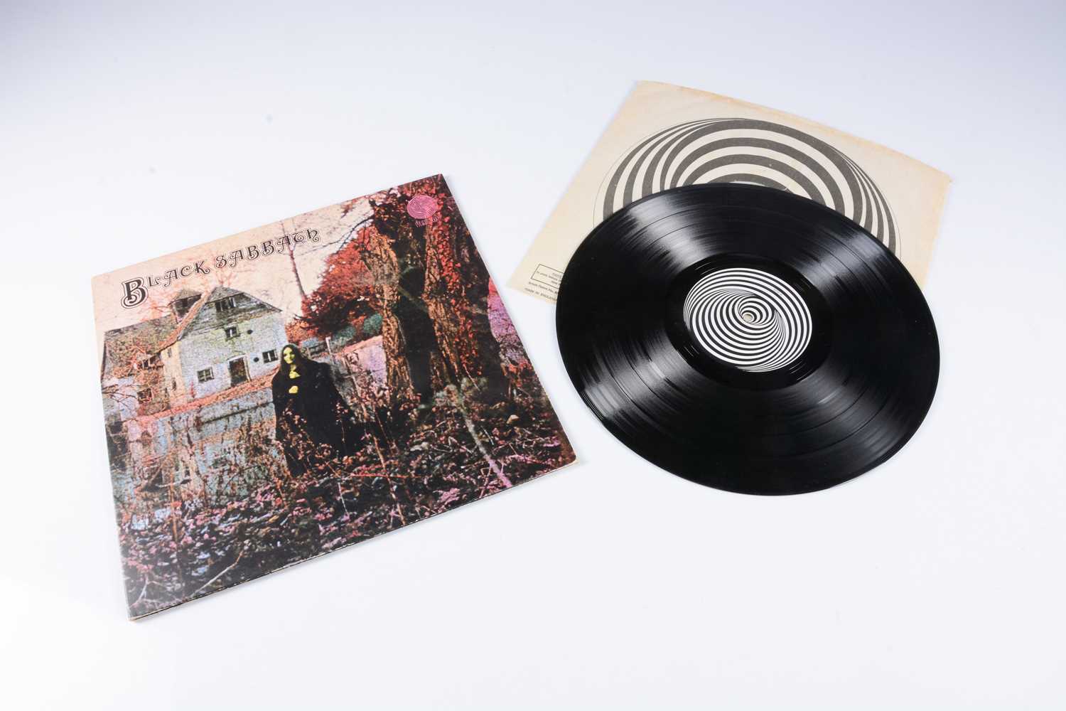 Lot 40 - Black Sabbath LP