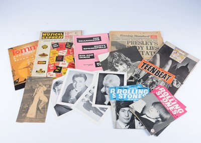 Lot 359 - Music Memorabilia