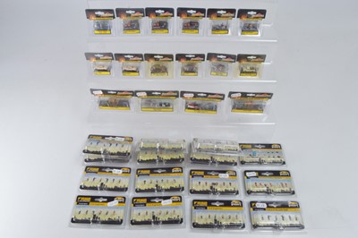 Lot 17 - Graham Farish by Bachmann and Woodland Scenics Auto Scenes N Scale Trackside Figures and Vehicles (34)