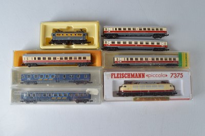 Lot 23 - N Gauge German Dutch Electric Locomotives and Coaching Stock (8)