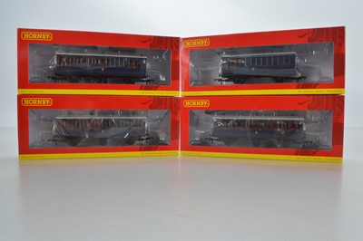 Lot 93 - Hornby (China) boxed 00 Gauge S&DJR Somerset and Dorset Joint Railway lined blue 6 wheel Coaches and 4-wheel Brake Luggage Van (4)