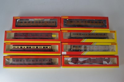 Lot 203 - Hornby (China) boxed 00 Gauge LNER 'Teak' Coaches and BR Autocoaches and Suburban Coaches (8)