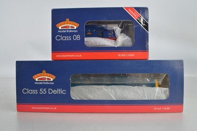 Lot 242 - Bachmann boxed 00 Gauge Class 55 Deltic and Class 08 Diesel Locomotives (2)