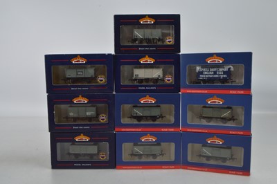 Lot 259 - Bachmann boxed 00 Gauge BR grey steel Mineral wagons and a plank truck and Van (10)