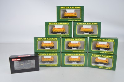 Lot 294 - Model Rail Sentinel Shunting Locomotive and Rake of Replica Railways OO Gauge Tank Wagons (10)