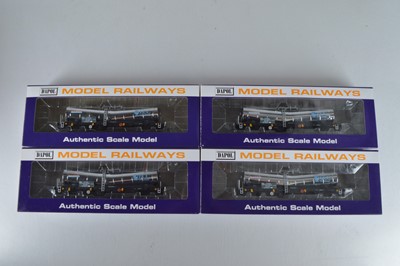 Lot 299 - Dapol OO Gauge Silver Bullet Bogie Tank Wagons (4)