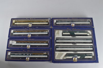 Lot 371 - Lima OO Gauge Great Western Intercity Class 125 High Speed Train Pack and Six Coaches (7)