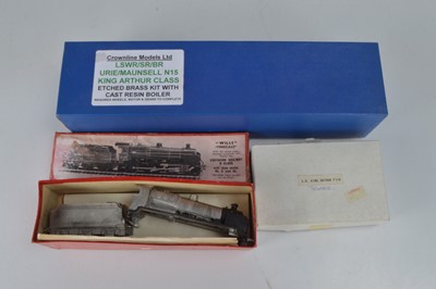 Lot 438 - 00 Gauge Crownline unmade King Arthur Locomotive and separate Tender kits and Will's Finecast kitbuilt SR N Class Locomotive Body and Tender (2)
