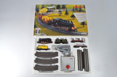 Lot 523 - Marklin HO Gauge Steam Freight Starter Set