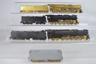 Lot 541 - 1978 Westside Model Co by Samhongsha Korea The Fleetwood Series WMC AT & SF Santa Fe The Big Three American HO Gauge brass Steam locomotives with Tenders (3)
