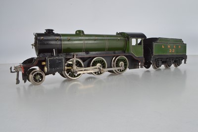 Lot 575 - Bassett Lowke O Gauge 2-6-0, Locomotive and tender LNER Lined Green, No 33