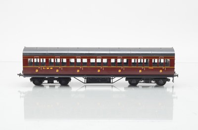 Lot 592 - Exley K6 or similar O gauge LMS All 3rd Suburban coach No 19166