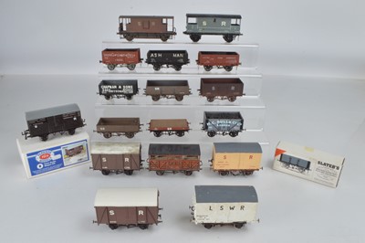 Lot 634 - Kit / Scratch built and commercial O gauge rolling stock (18)