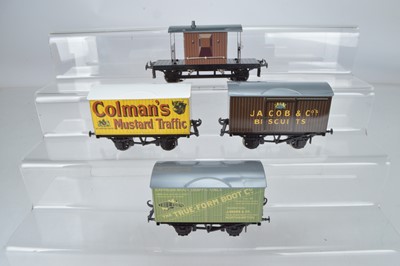Lot 692 - ACE Trains O Gauge modern issue vans and G4/IL brake van (2 boxes 3 vans & 1 brake van)