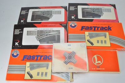 Lot 695 - Lionel and K-Line O gauge points, together with Lionel Crossover (7 boxes)