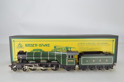 Lot 707 - Corgi / Bassett Lowke BL99018 O gauge modern issue 'Humorist' No 2751 LNER A3 Pacific 4-6-2 Locomotive and Tender