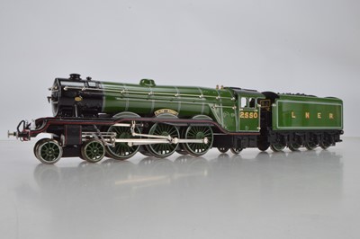 Lot 767 - ACE Trains Modern Issue O Gauge E6 LNER lined green, 'Blink Bonny' No 2550 4-6-2, Locomotive and tender