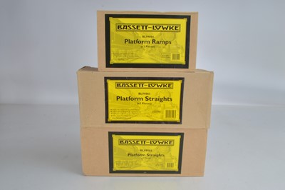 Lot 797 - Corgi / Bassett Lowke Platform Ramps BL99084, and 2 x BL99083 Platform Straights (3 boxes)