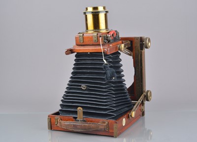Lot 90 - A Thornton-Pickard Mahogany and Brass 5 x 4 Triple Imperial Extension Field Camera