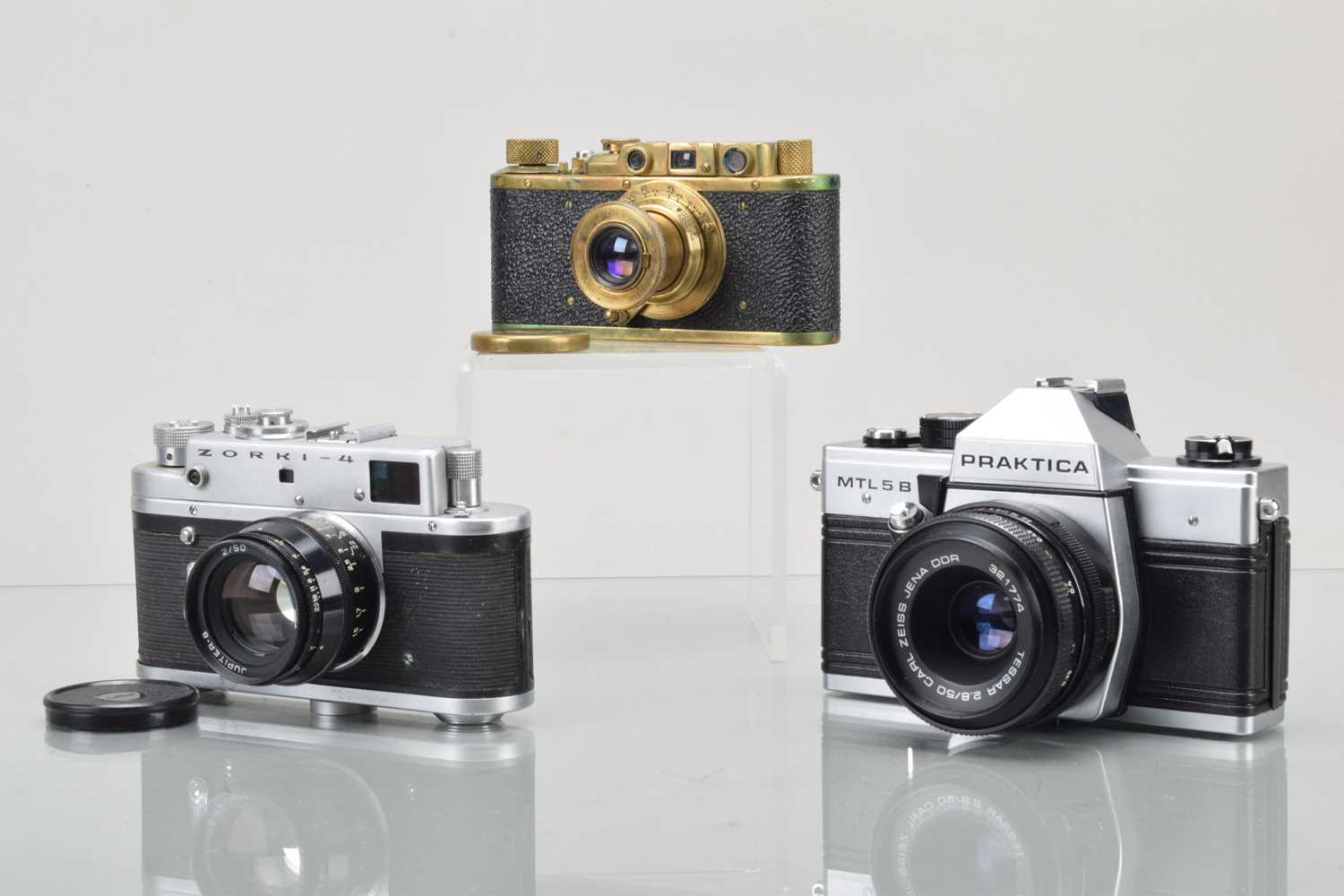 Lot 15 - Three Eastern Bloc Cameras