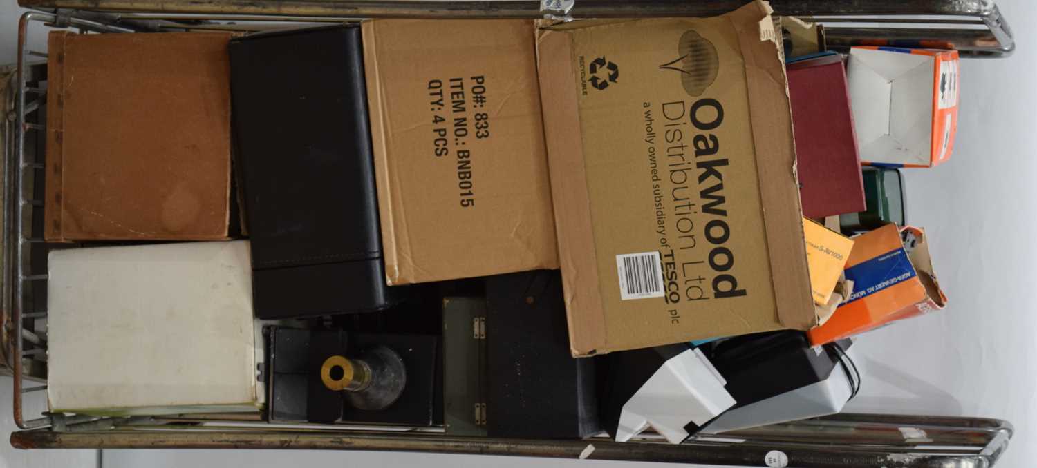 Lot 48 - Projectors-Slide Projectors and Slide Projection Lenses