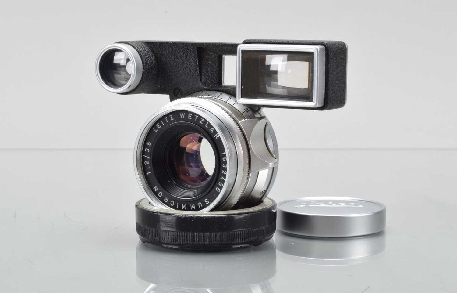 Lot 112 - A Leitz Wetzlar Summicron 35mm f/2 Lens